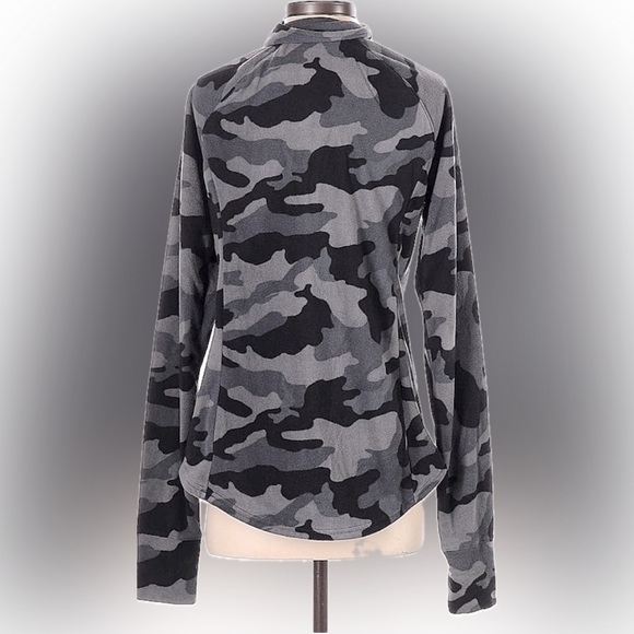 EUC - OLD NAVY camouflage fleece hoodie - Picture 2 of 2